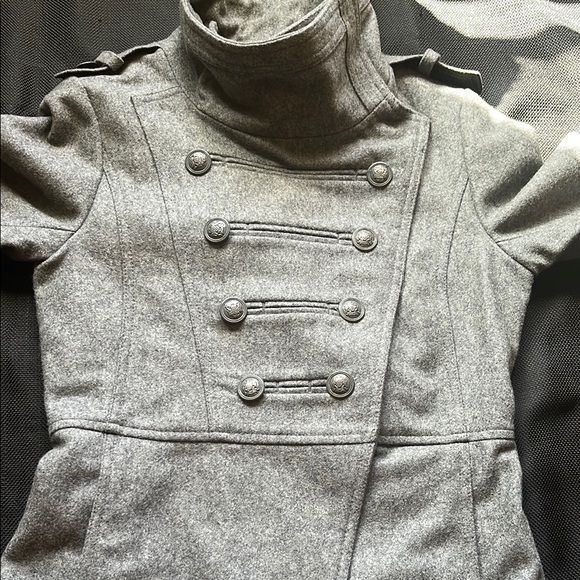 Zara Basic Double-Breasted Coat - Picture 10 of 16